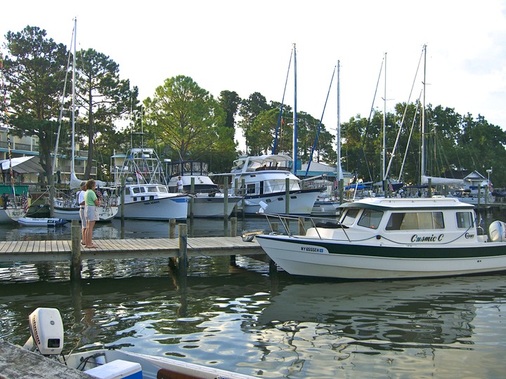 108 Oriental town dock