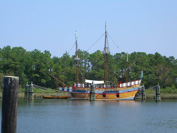 133 Elizabeth II Replica Roanoke Island