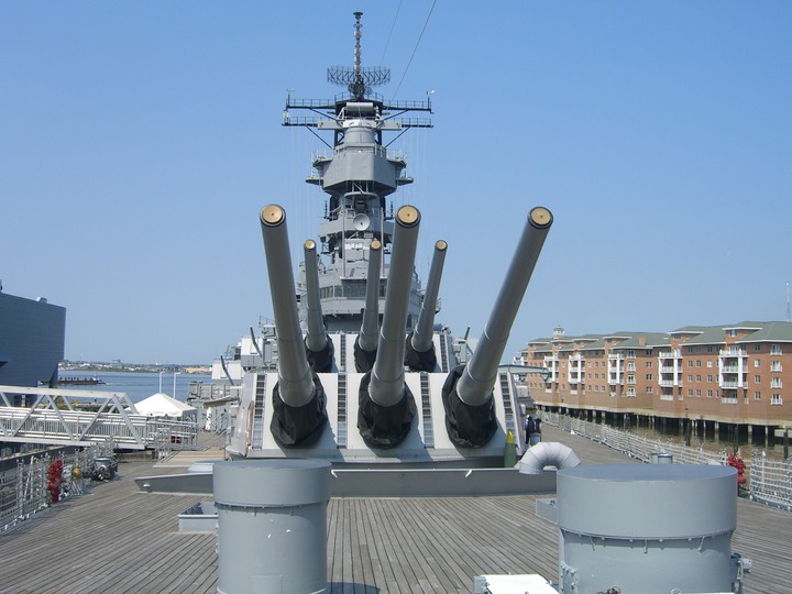 156 USS Wisconsin Norfolk