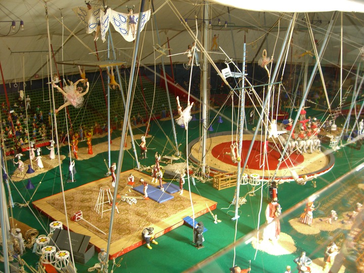 68 The world's largest model circus