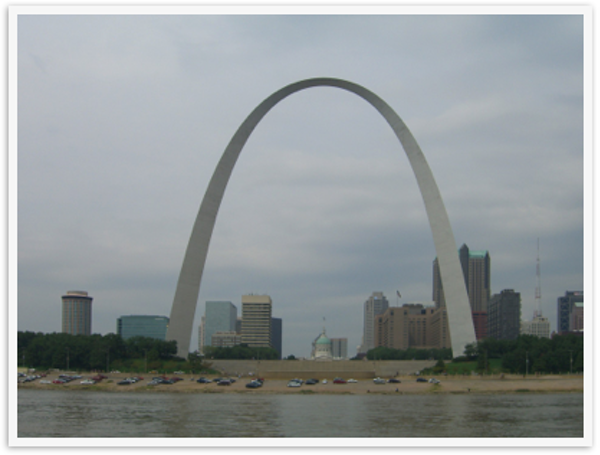 32 The Arch from the River copy