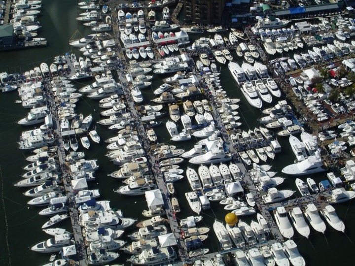 Powerboat Show.JPG